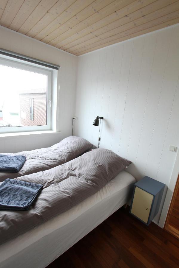 Modern Apartment Near Beach, Marina & City Centre 토르스하운 외부 사진